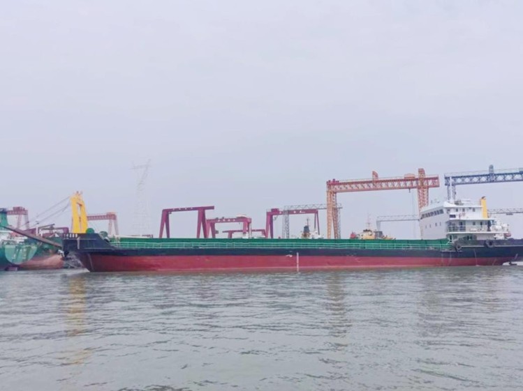 2014 Built 3000 DWT Landing Craft Tank - Image 5