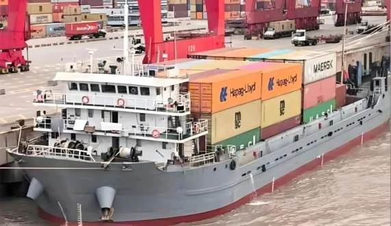 2007 Built 4100 DWT 280 TEU Container Ship